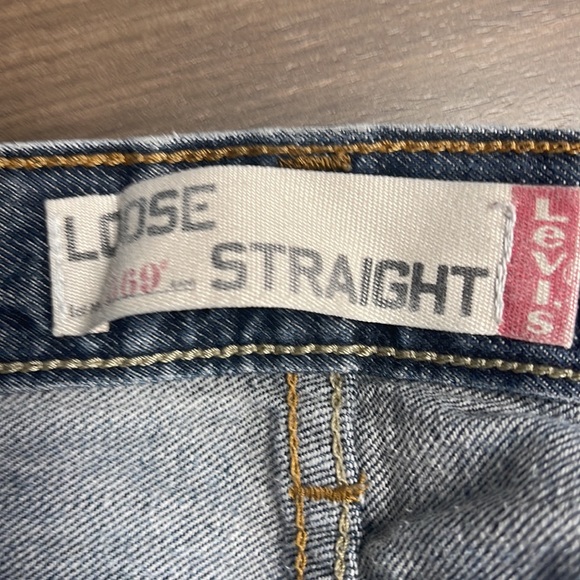Men’s Levi jeans - Picture 4 of 5